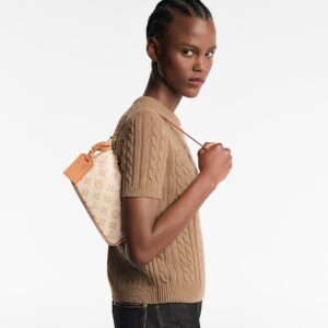 Alternative view of Louis Vuitton Pochette Accessoires Shoulder Bag 9.3in/ 23.5cm Linen Monogram Origine Gold Hardware For Women M28321