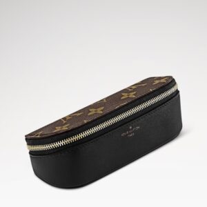 Alternative view of Louis Vuitton Sunglasses Pouch GM Monogram GI0633