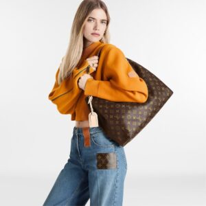 Alternative view of Louis Vuitton Graceful MM Monogram For Women 41 Cm/ 16.1 Inches - M43704
