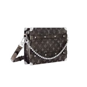 Alternative view of Louis Vuitton Loose Trunk Black For Men 27cm/11in M11519