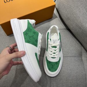 Alternative view of Louis Vuitton Rivoli Sneaker Green For Men 1AARZP