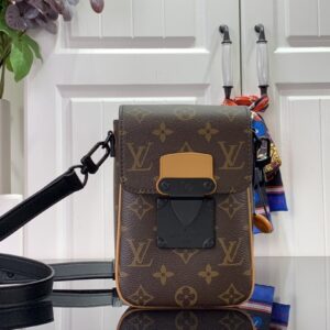 Alternative view of Louis Vuitton S-Lock Vertical Wearable Wallet Brown For Men 19cm/ 7.5 in